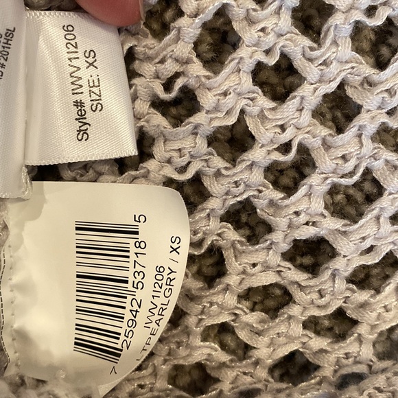 BCBGMaxazria Top Kara BatWing Crochet Size XS - Picture 5 of 8